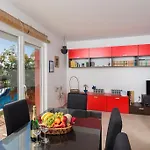 Apartament Laura *